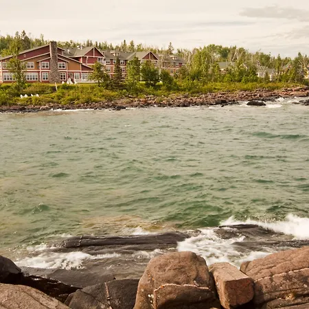 Cove Point Lodge-2